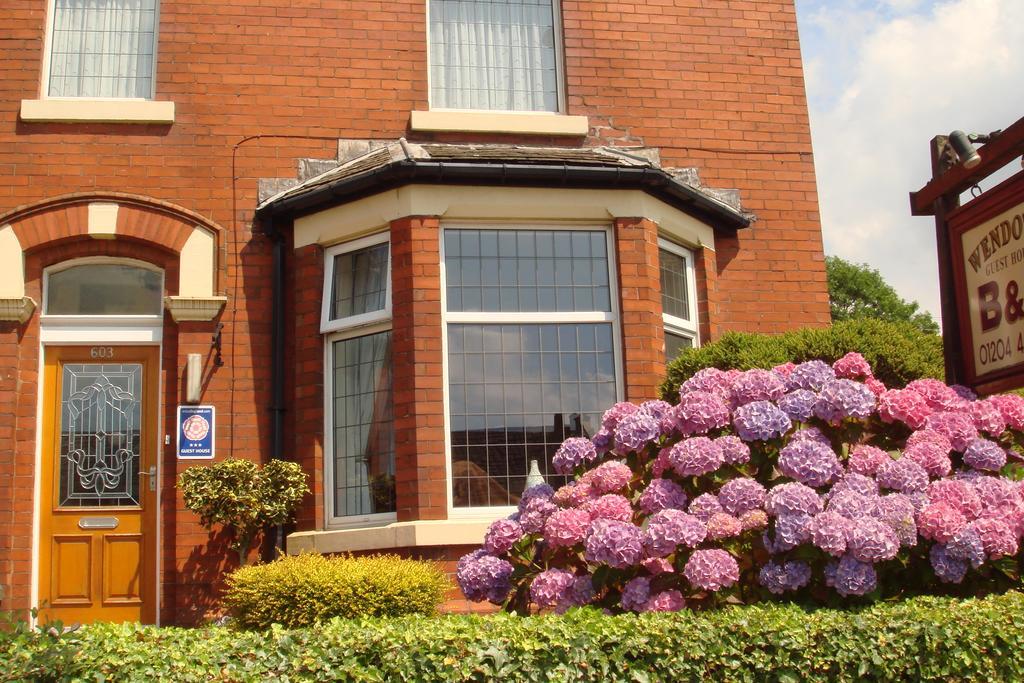 Wendover Guest House Bolton Eksteriør bilde
